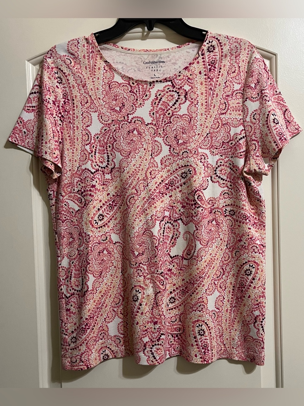 Croft & Barrow Classic Tee Pink Paisley Short Sleeve 100% Cotton Tee Shirt Large